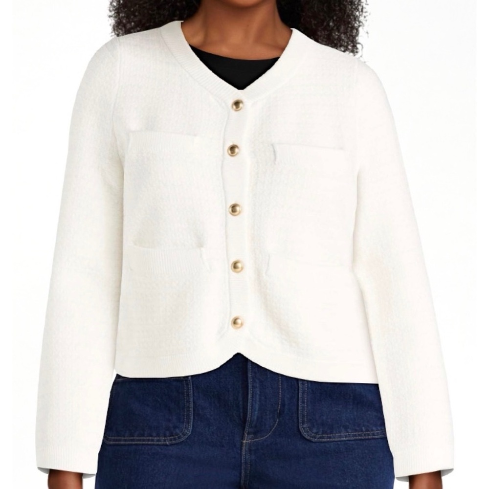 Elegant White Cardigan Sweater - Picture 3 of 8